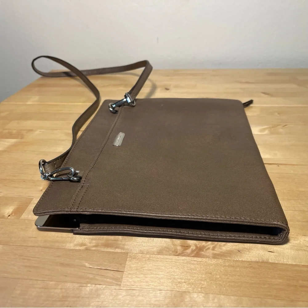 B. Makowsky iPad Leather Folder with straps